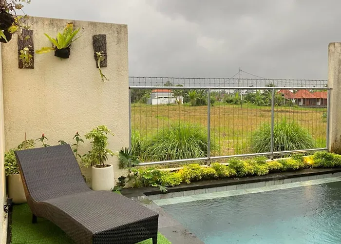 Soka Sayan Ricefield View & Private Pool